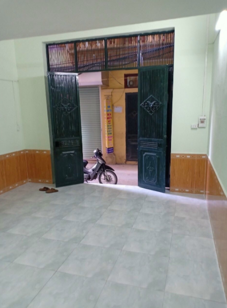 Cho thuê nhà Ngõ 1 Bùi Xương Trạch 3 tầng x 60m2, 2 ngủ, 3 WC, 9 Triệu KD kết hợp ở