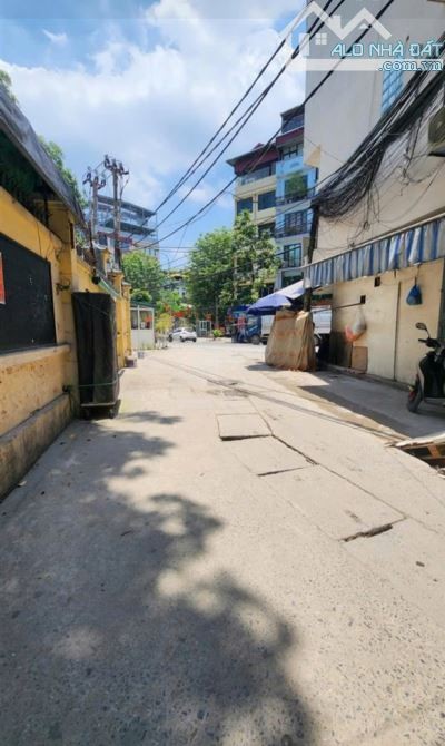 Đi đến slide 4