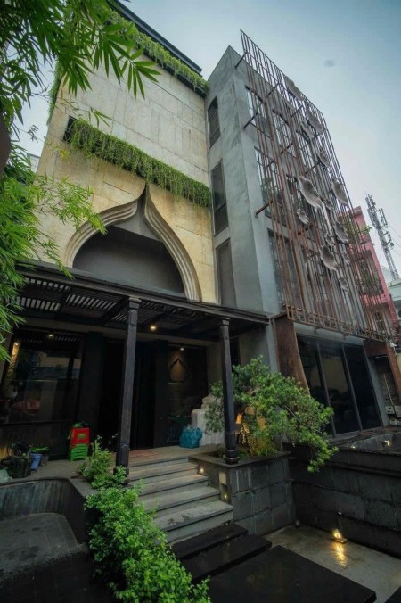 Đi đến slide 1
