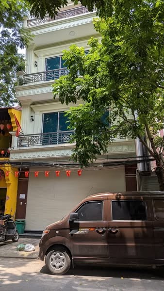 Đi đến slide 1