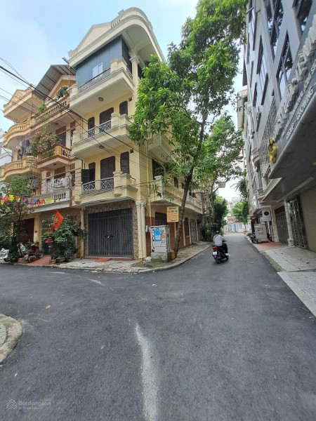 Cho thuê liền kề KĐT Bắc Linh Đàm gần VD3 Hoàng Mai, 75m2 x4 tầng, 4 ngủ, 3 wc, 22 Triệu