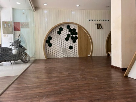 Ảnh 3 - Cho thuê nhà MTKD Quận 10, DT: 8x16, 4 Tầng, DTSD: 500m2, Kinh doanh…