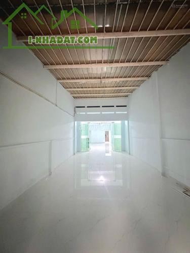 Chính chủ cho thuê nhà mặt tiền đường Ba Vì khu Bắc Hải, phường 15, Quận 10, TP.HCM