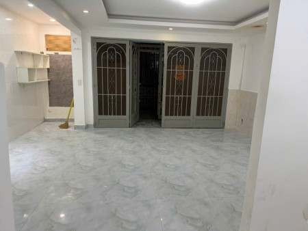 Cho thuê nhà nguyên căn – Huỳnh Tấn Phát, Q.7 - 1 trệt 1 lầu, 2 phòng ngủ, 2 WC