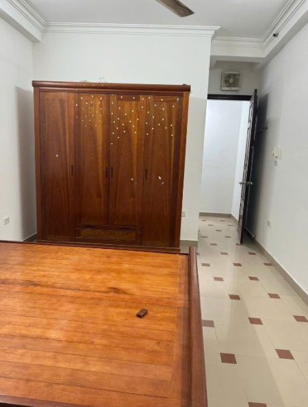 Cho thuê nhà nguyên căn Nguyễn Đình Chiểu Hai Bà Trưng 30m2x4 tầng,2 ngủ khép kín.