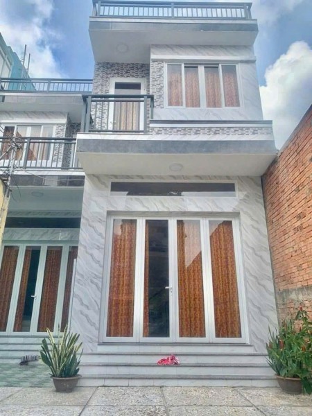 Cho thuê nhà nguyên căn, Huỳnh Tấn Phát phường Phú Thuận quận 7, 1 tret 2 lầu 5pn 2wc