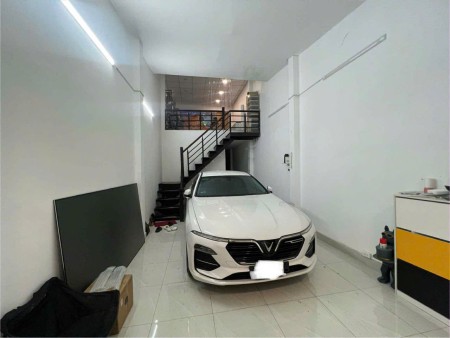 Cho thuê nhà tại đường số Tân Quy Q7, 4x18m, 2 ngủ 2 wc, 1 trệt 1 lửng.