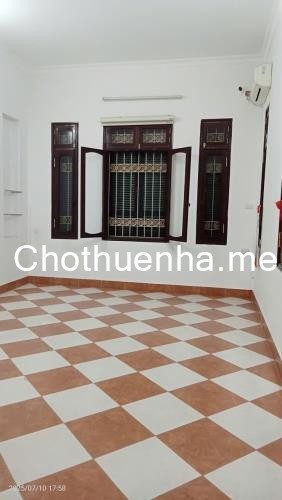 Cho thuê MBKD ngõ ô tô Huỳnh Thúc Kháng, 4 tầng x 72m2 Cà Phê, Home Stay, Spa