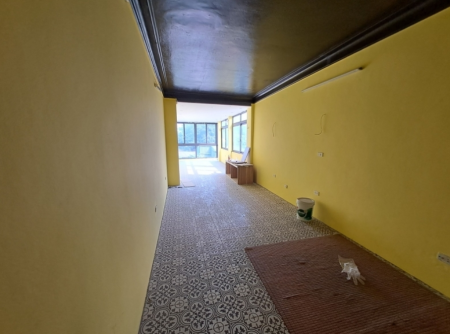 Cho thuê nhà mặt phố Khương Trung, Thanh Xuân, Hà Nội. 50tr/tháng (có thương lượng). 6 tầng,