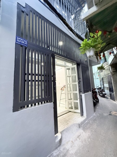 Cho thuê nhà 1 trệt 1 lầy, hẻm 3 gác Trần Đình Xu Quận 1