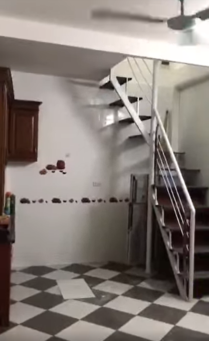 Cho thuê nhà nguyên căn ngõ Hoà Bình 7, 22m2 x 5 tầng - 3 ngủ - 3 wc, Giá 9 triệu