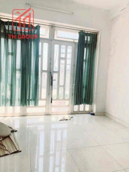 Nhà nguyên căn thích hợp ở kinh doanh 10p 6wc Tôn Đản quận 4