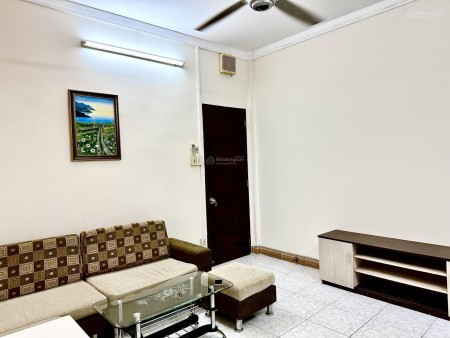 Cho thuê nhà mặt tiền đường Ba Vì đầy đủ nội thất, chỉ 11 triệu/tháng