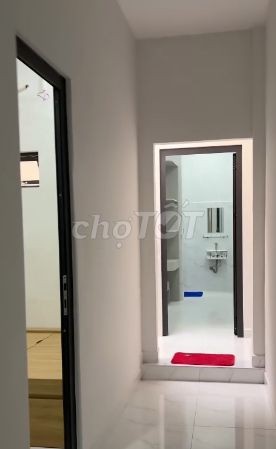 Cho thuê nhà quận 9 gần cây xăng Lê Văn Việt, chợ Tăng Nhơn Phú A