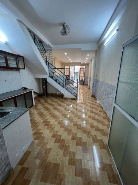 CHO THUÊ NHÀ – HẺM 3 GÁC 3/2, P.2, Q.11