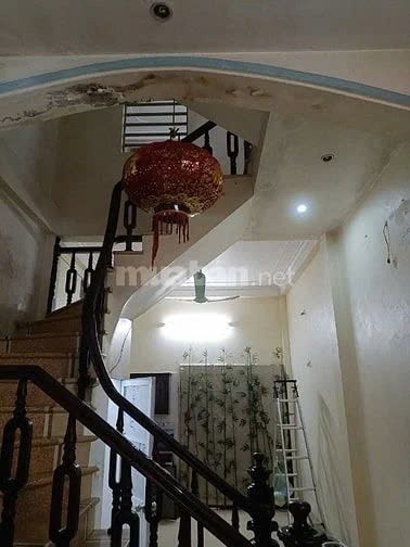 Cho thuê nhà 3 tầng, đủ nội thất, hộ gia đình ở lâu dài tại Ngũ Hiệp, Thanh Trì,HN