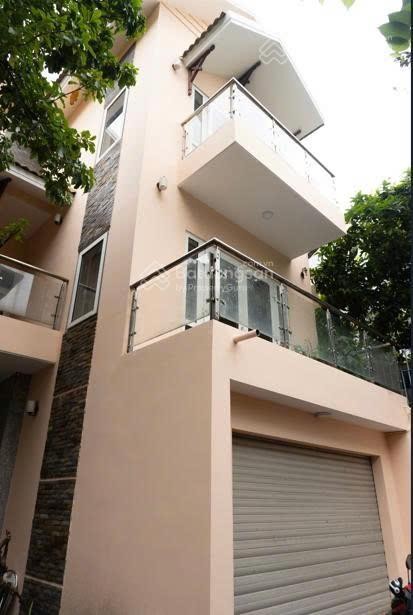 Cho thuê biệt thự sân vườn Lê Văn Thọ, Gò Vấp. Hẻm xe tải 8m 204m². Giá 38 triệu/tháng.