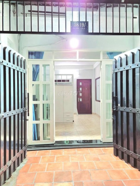 CHO THUÊ NHÀ NGUYÊN CĂN – TRUNG TÂM QUẬN 3, CMT8 – GIÁ CHỈ 5.5 TRIỆU/THÁNG