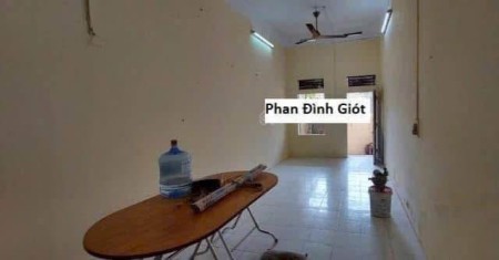 Cho thuê nhà Phan Định Giót, Thanh Xuân ngõ ô tô 2 tầng x 80m2 kho, VP cty, 8.5 triệu