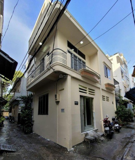 Nhà riêng 2 mặt tiền góc tại 392/8/* Đường Cao Thắng, Phường 12, Quận 10