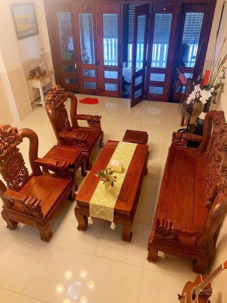 Nhà riêng cho thuê tại Huỳnh Văn Bánh, P 13, Phú Nhuận - 5 phòng ngủ + 5 WC