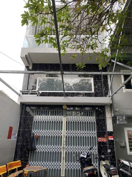 Cho thuê Nhà nguyen căn Trần Xuân Soạn, hẻm lớn, ôtô vào tận nơi, có chỗ để ôtô