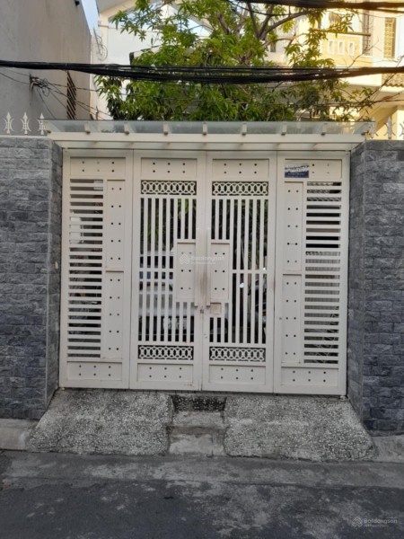 Nhà hẻm xe hơi, 1 trệt 1 lầu, Hùynh Tấn Phát, P. Bình Thuận