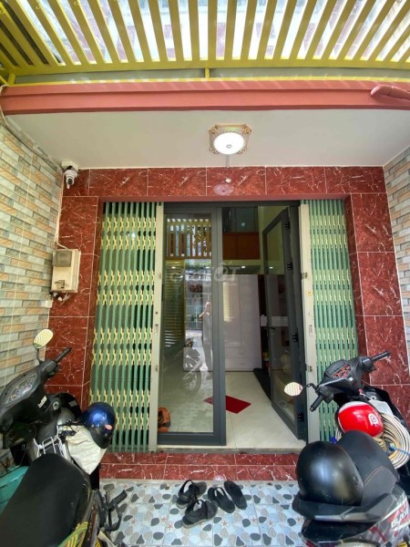 CHo thuê nhà trệt lửng có nội thất Đặng Thúc Liêng, Phường 4, Quận 8, có thể kinh doanh