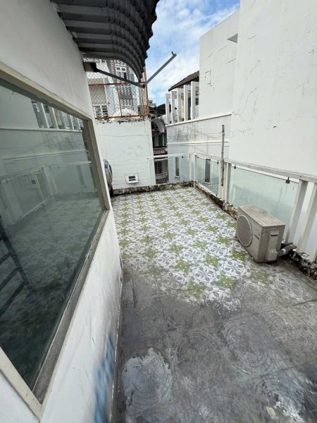 Cho thuê nhà hẻm Nguyễn Thị Tần, P. Chánh Hưng (Phường 2, Quận 8 cũ)