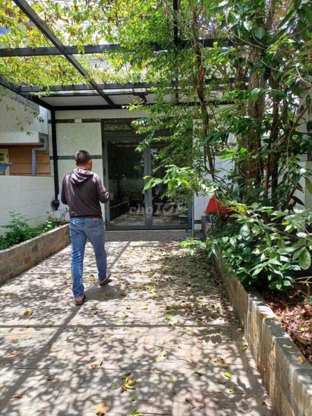 Cho thuê nhà full nội thất đường Tỉnh Lộ 57, phường Thạnh Lộc, Quận 12