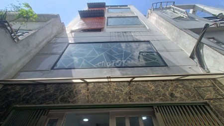 Cho Thuê nhà nguyên căn hẻm 56/ Thích Quảng Đức,P.5, Phú Nhuận. Giá 13 triệu