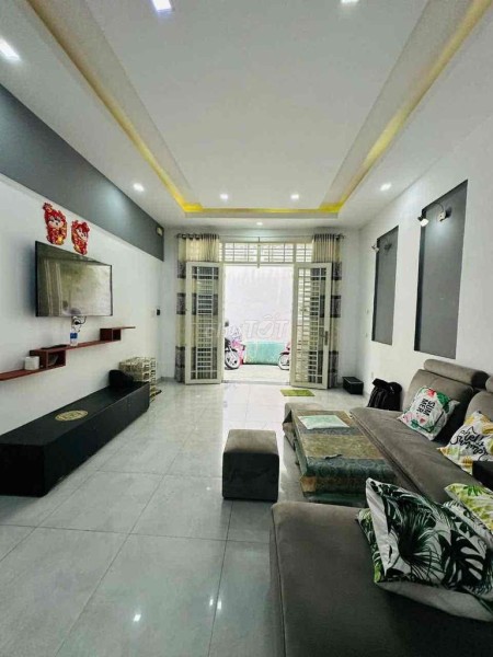 Cho thuê nhà hẻm 3 lầu tại Cô Giang, Phường 2, Phú Nhuận