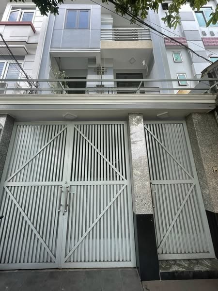 Cho thuê nhà mặt tiền đường nội bộ Tân Tạo, sát bên khu Tên Lửa