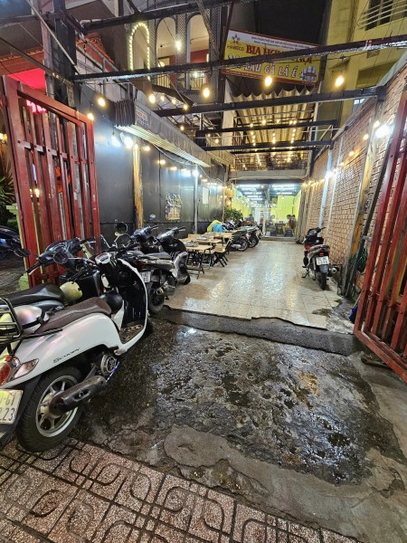 Cho thuê nhà Nguyễn Thị thập, P. Tân Quy Quận 7, dt 4x30m, cấp 4