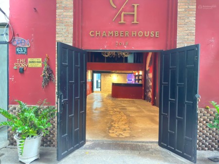 Cho thuê mặt bằng trung tâm Quận 1 vị trí đắc địa ngay góc Pasteur Lê Lợi.