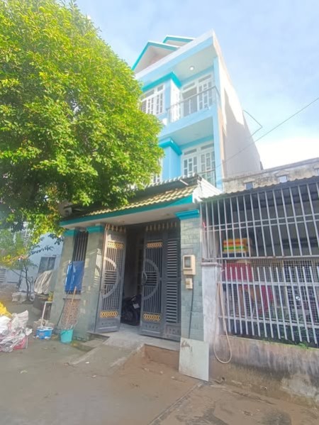 Cho thuê nhà Hẻm xe tải Đường 138, Tân Phú, Quận 9, 5PN, 3WC