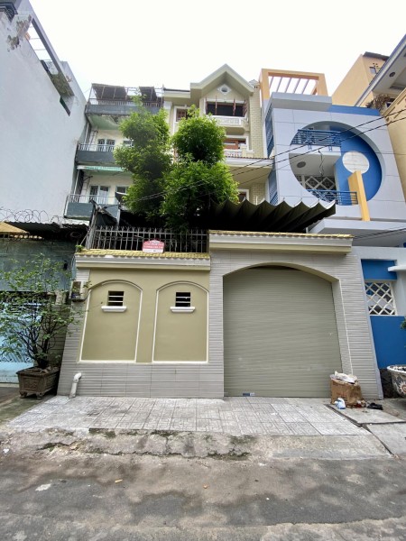 Cho thuê nhà Hầm Trệt 3 lầu, hầm đậu được 2 xe hơi Tô Hiến Thành, Quận 10