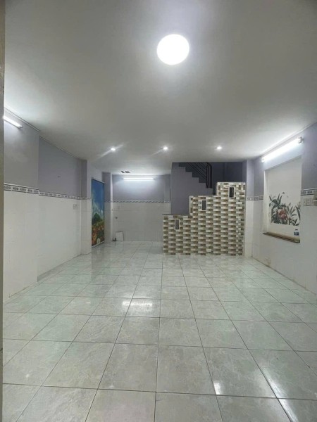 Cho thuê nhà nguyên căn đúc 4 tầng - 14 triệu/tháng