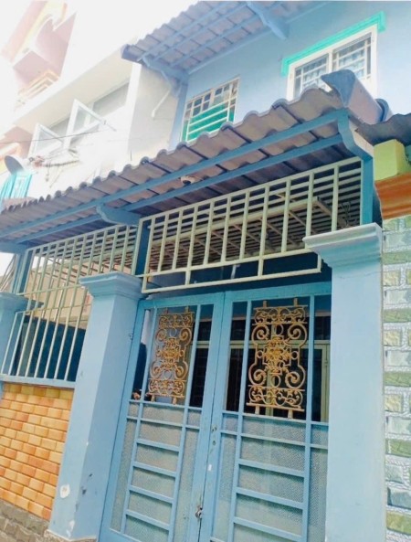 Cho thuê nhà Phạm Văn Đồng, phường 3, quận Gò Vấp – 4x13m, trệt, lầu.