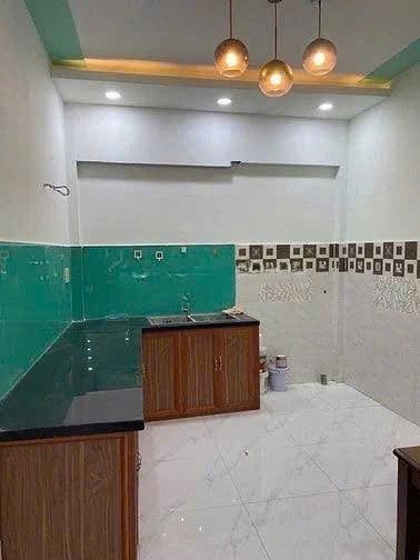 Nhà hẻm 10m xe tải đậu cửa, phù hợp kinh doanh tại Phan Văn Trị, Bình thạnh