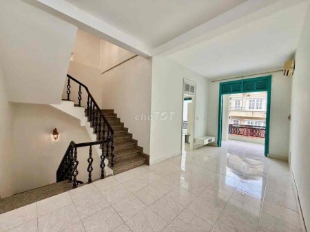 Nhà MT siêu đẹp Lê Thánh Tôn, Phường Bến Nghé, Quận 1