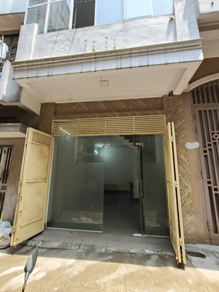 Cho thuê nhà nguyên căn – ngõ 800 Bạch Đằng, 35m² x 4 tầng 4PN, 3 WC, 12 Triệu