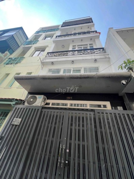 Nhà mới đẹp, nội thất cao cấp đầy đủ hẻm xe hơi thông 4 hướng thuận tiện kinh doanh