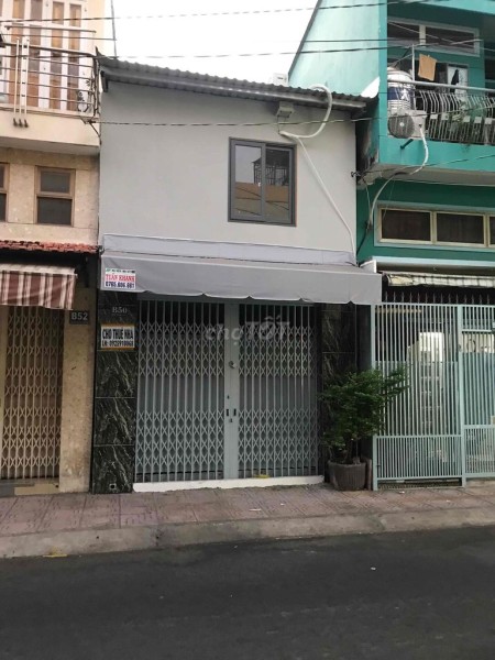Nhà mặt tiền 50 Nguyễn Thần Hiến, ngay trung tâm Quận 4 – tiện kinh doanh, online hoặc ở