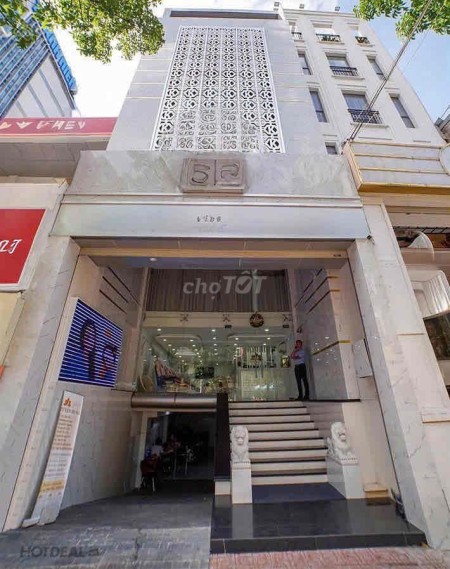 Cho thuê nhà mặt tiền Nguyễn Đình Chiểu - Q3