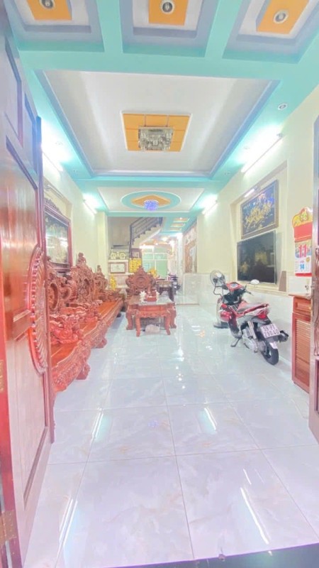 Cho thuê nhà nguyên căn MTKD Nguyễn Hữu Tiến 4x20 4 tấm