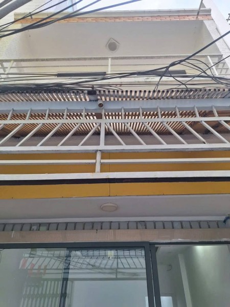 Cho thuê nhà hẻm ba gác đường Lê Hồng Phong, P2, Q5