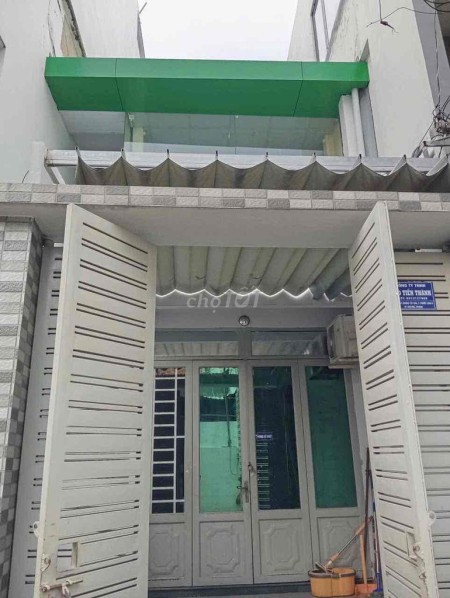 Cho thuê nhà hẻm xe hơi thông đường Tây Hòa, 2 phòng ngủ - 8 triệu