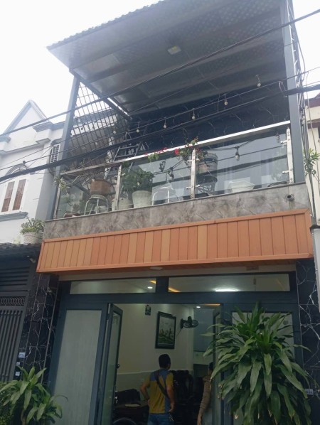 Cho thuê nhà hẻm Hiệp Thành 49, Quận 12, 4 x 12m