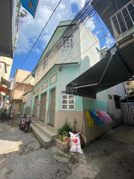 Cho thuê nhà 3 mặt tiền hẻm Lò Siêu, P.16, Q.11 – gần Hồng Bàng